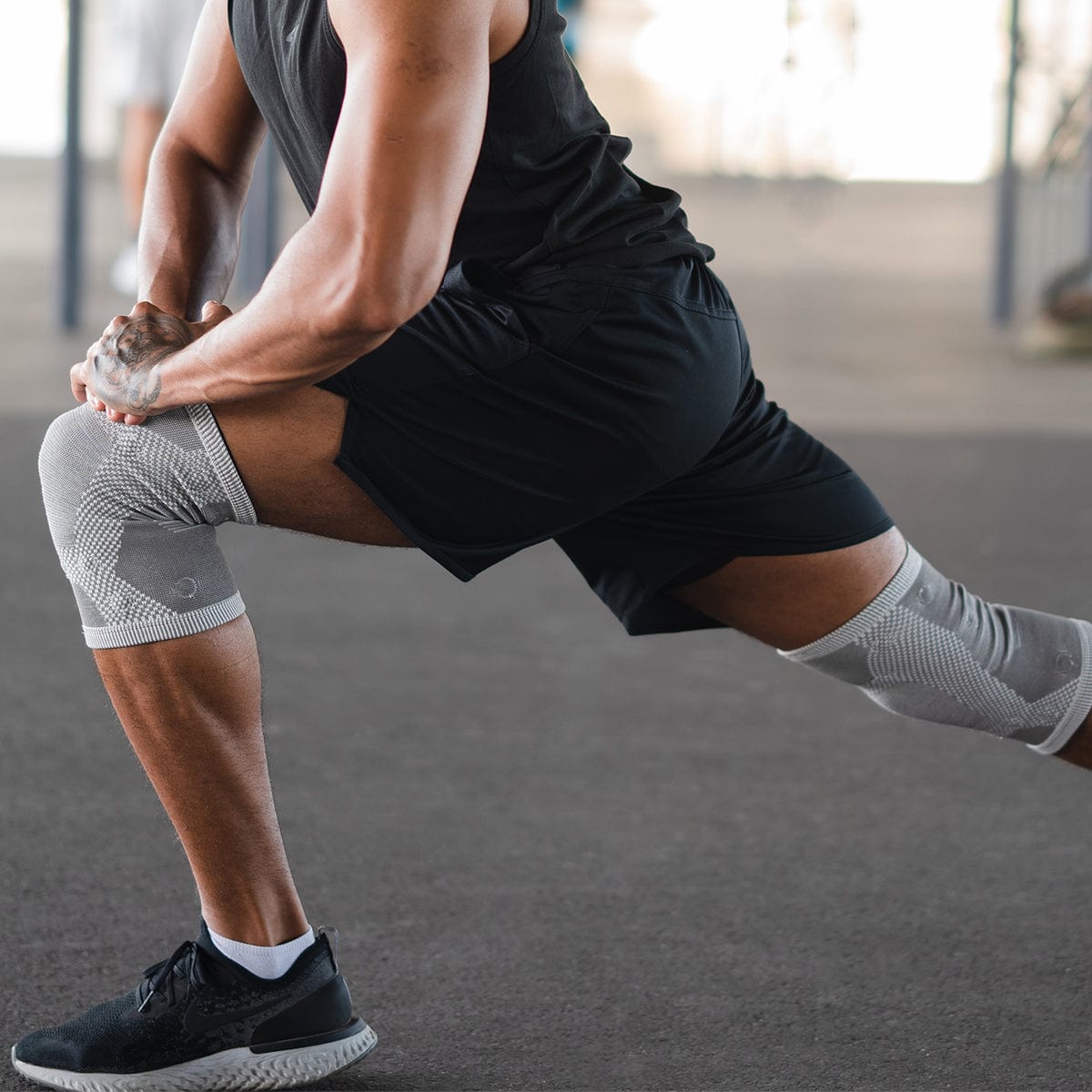Magnetic Knee Compression Sleeves – Pair